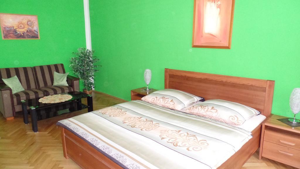 Apartment Rokytka - *